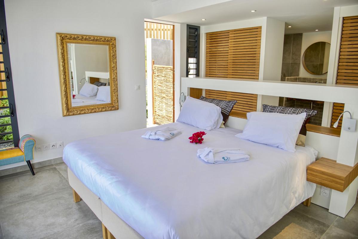 17.Location villa piscine vue mer Sainte Anne Guadeloupe